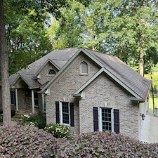 Gutter-Deck-and-Driveway-Cleaning-in-Travelers-Rest-SC 0